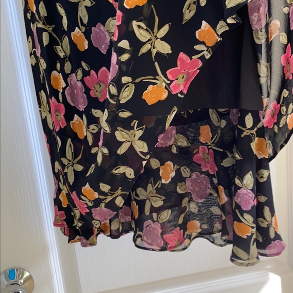 Dress - Picture 6 of 6